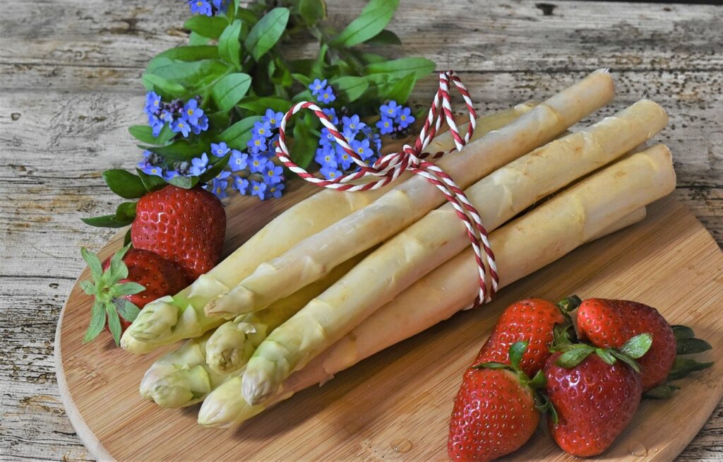 Spargel Diät - So schnell können Sie Gewicht verlieren