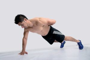 Bauchmuskelübungen für eine stabile und schlanke Körpermitte